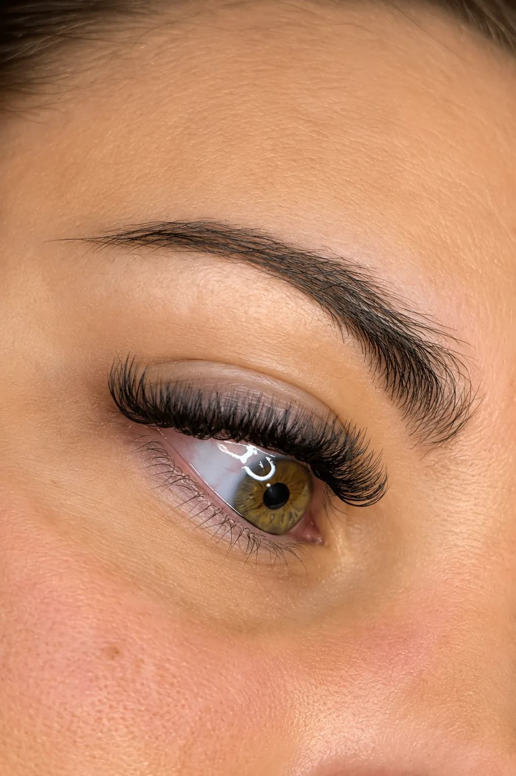 Rehaussement de cils, effet liftant